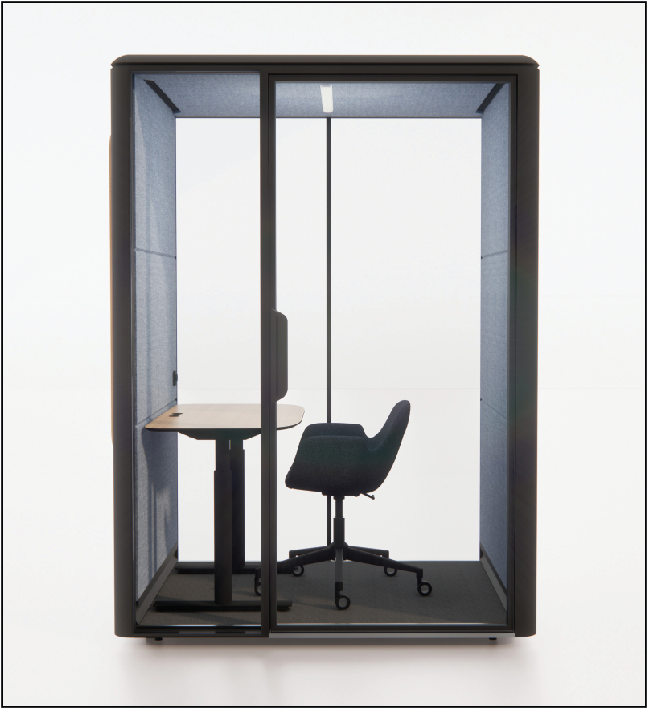 QUBIQ Ergo: Optional adjustable desk and swivel chair